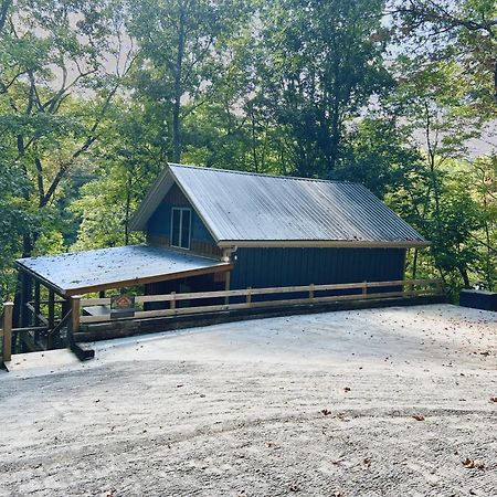 Bigfoots Hideaway Cabin Гатлинбург Экстерьер фото